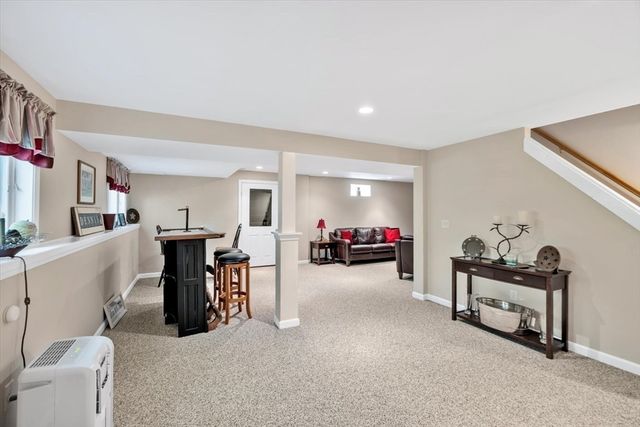 420 Old Bass River Rd, Dennis, MA 02660