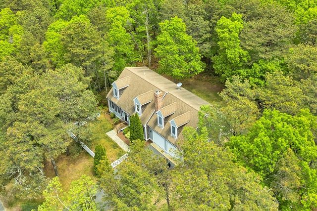 420 Old Bass River Rd, Dennis, MA 02660