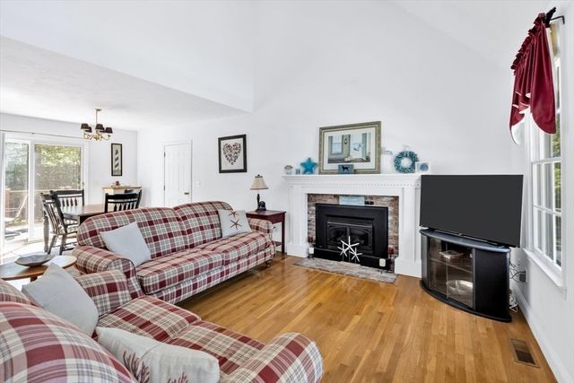 420 Old Bass River Rd, Dennis, MA 02660