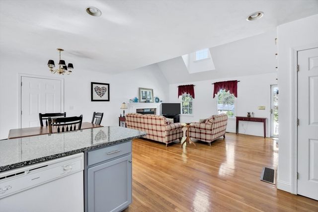 420 Old Bass River Rd, Dennis, MA 02660