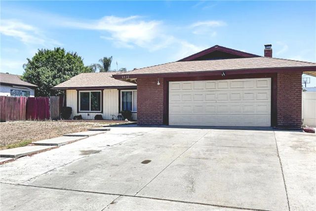 6972 Manhattan Drive, Riverside, CA 92506