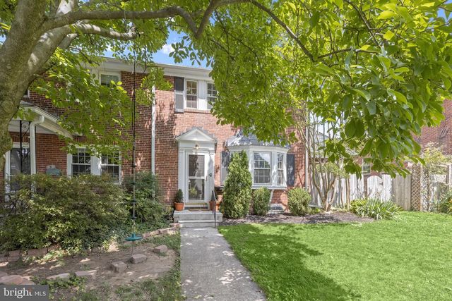 8 DUNKIRK RD, Baltimore, MD 21212