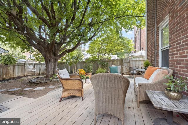8 DUNKIRK RD, Baltimore, MD 21212