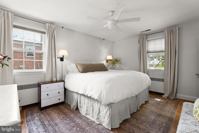 8 DUNKIRK RD, Baltimore, MD 21212