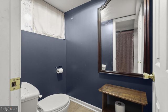8 DUNKIRK RD, Baltimore, MD 21212