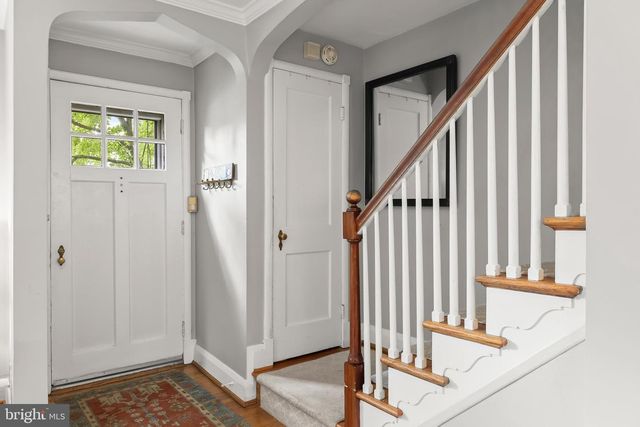8 DUNKIRK RD, Baltimore, MD 21212