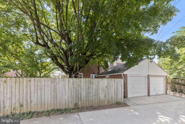 8 DUNKIRK RD, Baltimore, MD 21212