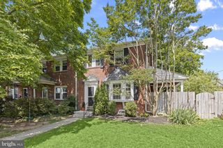 8 DUNKIRK RD, Baltimore, MD 21212