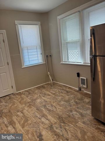 5402 LEBANON AVE, Philadelphia, PA 19131