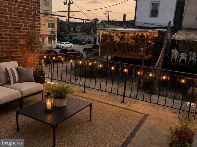 5402 LEBANON AVE, Philadelphia, PA 19131