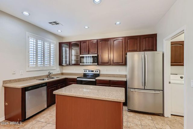 17456 W MAUNA LOA Lane, Surprise, AZ 85388
