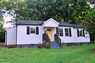 421 E Webb Street, Mebane, NC 27302