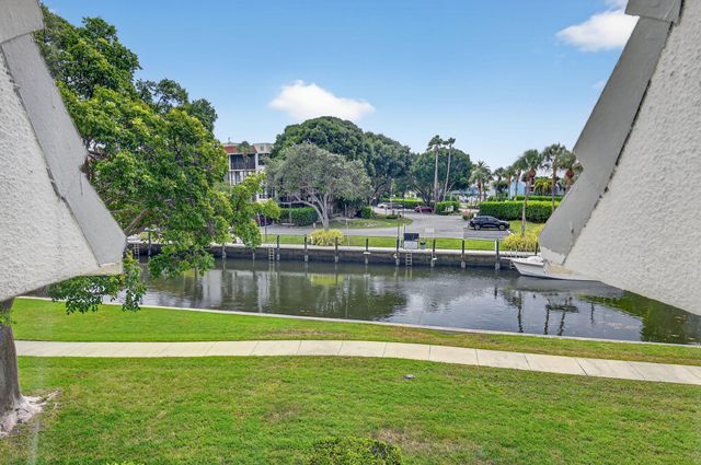 769 Jeffery Street 2-203, Boca Raton, FL 33487