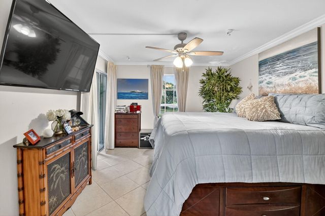 769 Jeffery Street 2-203, Boca Raton, FL 33487