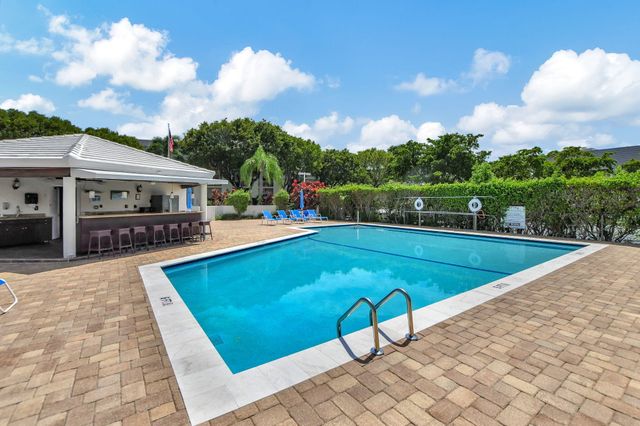 769 Jeffery Street 2-203, Boca Raton, FL 33487