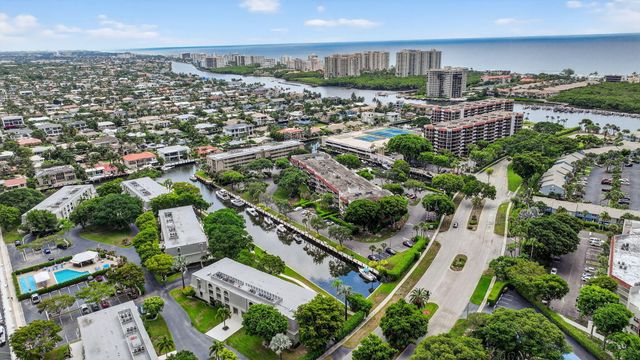 769 Jeffery Street 2-203, Boca Raton, FL 33487