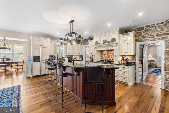 2639 WESTOVER LN, Chester Springs, PA 19425