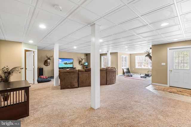 2639 WESTOVER LN, Chester Springs, PA 19425