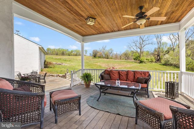 2639 WESTOVER LN, Chester Springs, PA 19425