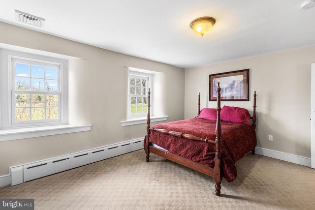 2639 WESTOVER LN, Chester Springs, PA 19425