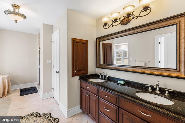 2639 WESTOVER LN, Chester Springs, PA 19425