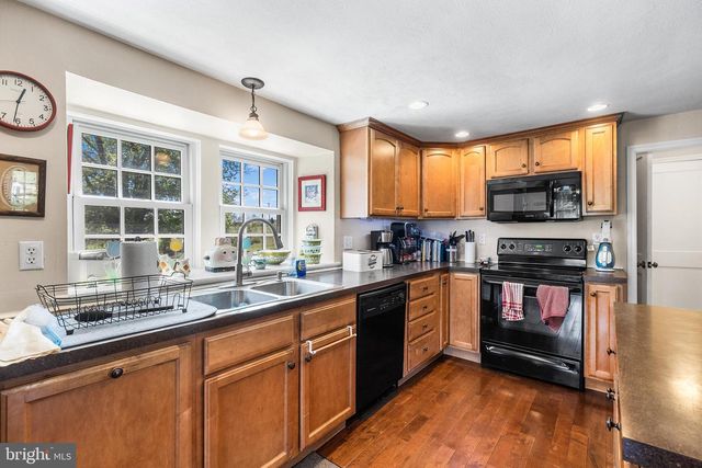 2639 WESTOVER LN, Chester Springs, PA 19425