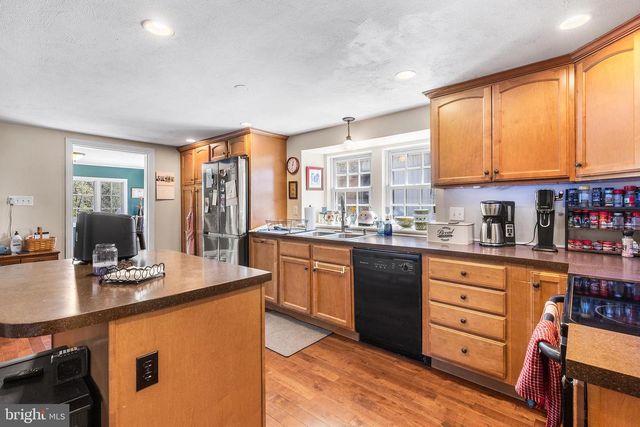 2639 WESTOVER LN, Chester Springs, PA 19425
