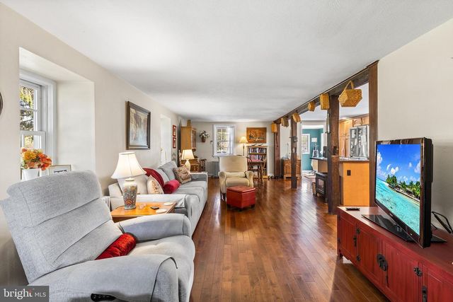 2639 WESTOVER LN, Chester Springs, PA 19425