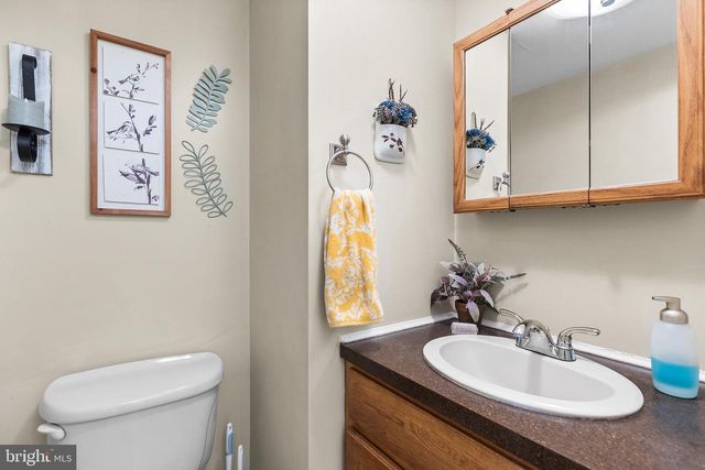 2639 WESTOVER LN, Chester Springs, PA 19425