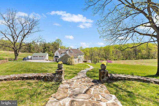 2639 WESTOVER LN, Chester Springs, PA 19425