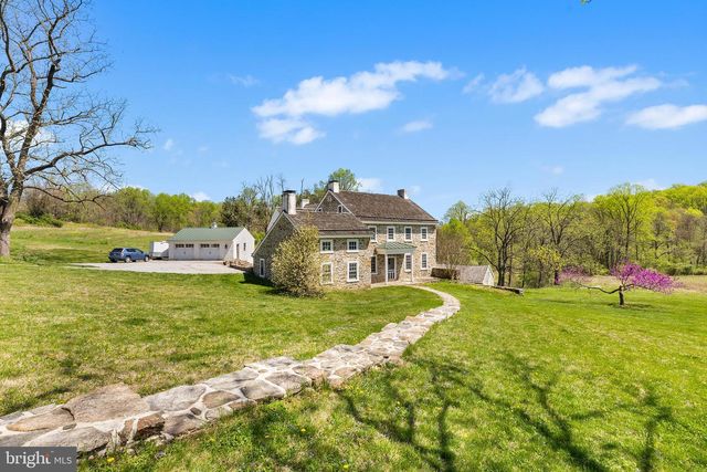 2639 WESTOVER LN, Chester Springs, PA 19425