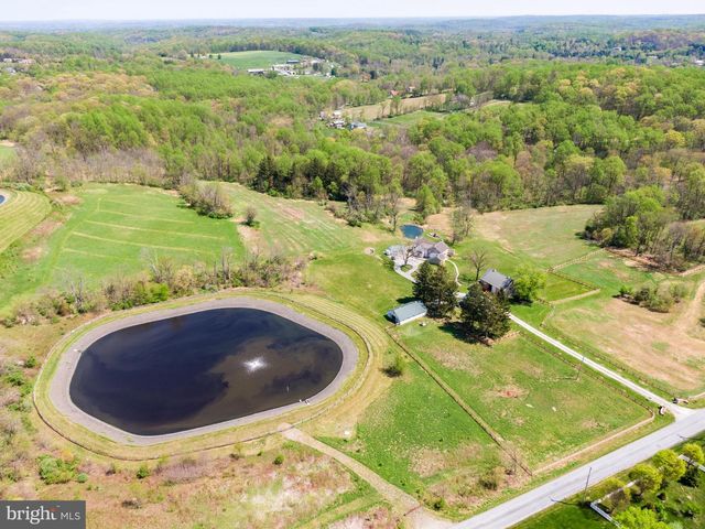 2639 WESTOVER LN, Chester Springs, PA 19425