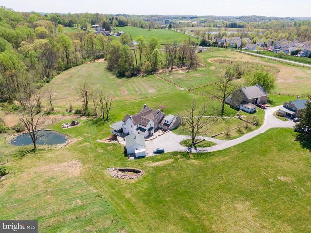 2639 WESTOVER LN, Chester Springs, PA 19425