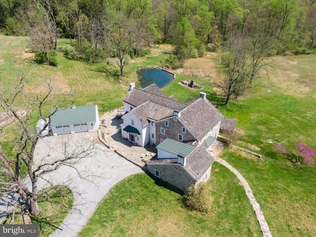 2639 WESTOVER LN, Chester Springs, PA 19425