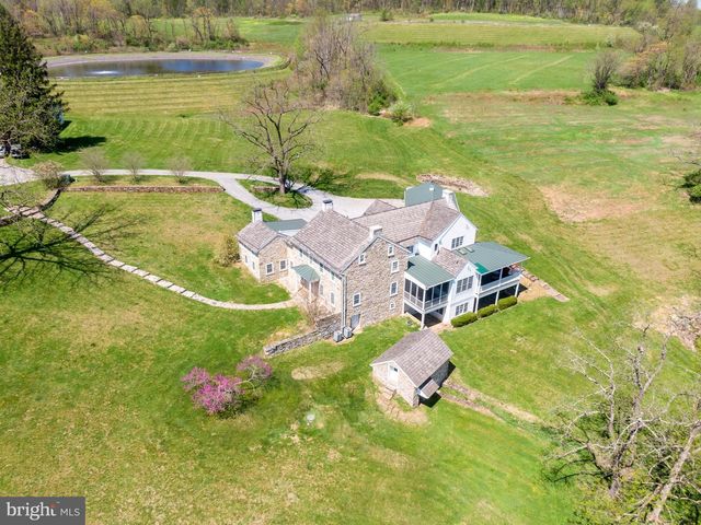 2639 WESTOVER LN, Chester Springs, PA 19425