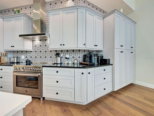 5026 HANGING MOSS LANE, Sarasota, FL 34238