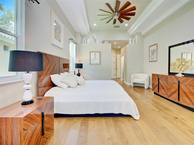 5026 HANGING MOSS LANE, Sarasota, FL 34238