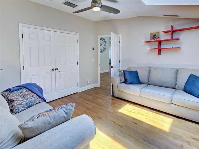 5026 HANGING MOSS LANE, Sarasota, FL 34238