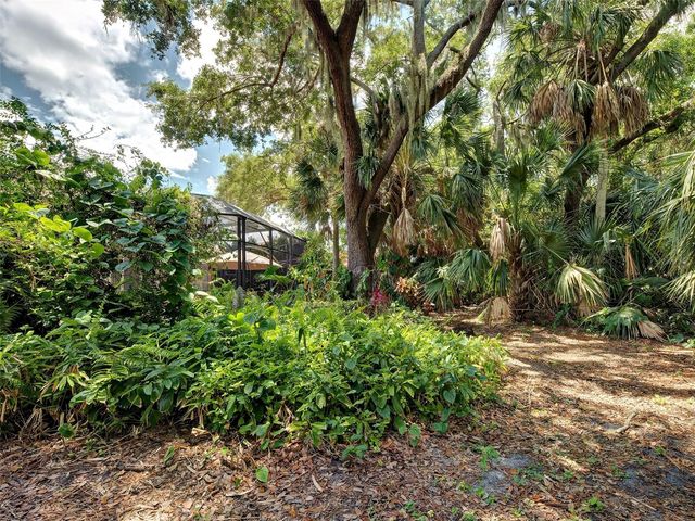 5026 HANGING MOSS LANE, Sarasota, FL 34238