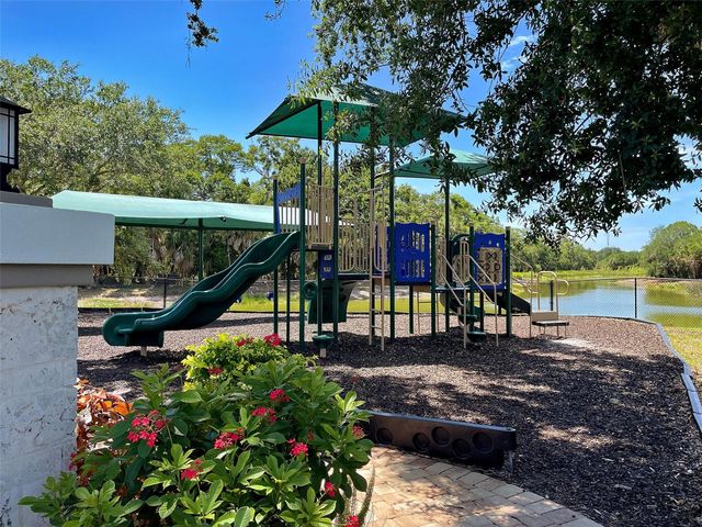 5026 HANGING MOSS LANE, Sarasota, FL 34238