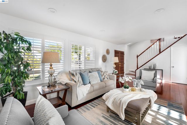 5333 Creek Est, San Jose, CA 95135