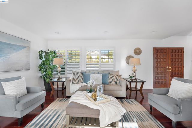 5333 Creek Est, San Jose, CA 95135