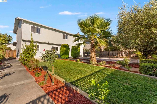 5333 Creek Est, San Jose, CA 95135