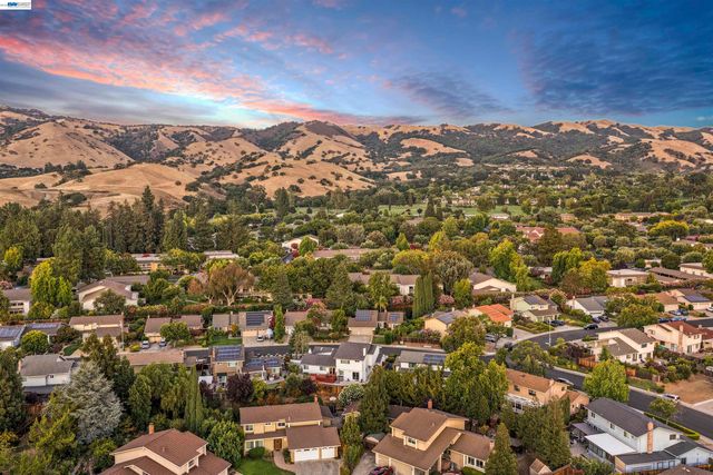 5333 Creek Est, San Jose, CA 95135