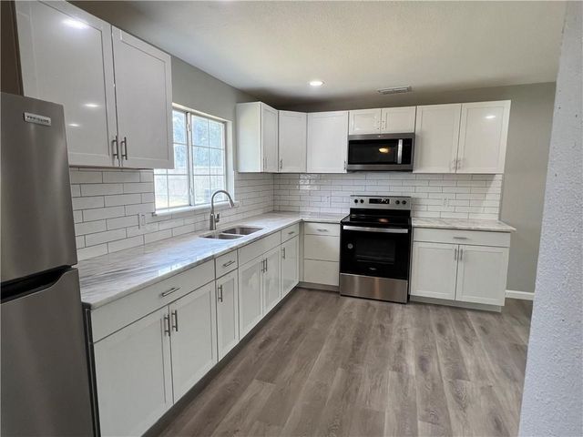 3025 Bimini Dr, Corpus Christi, TX 78418