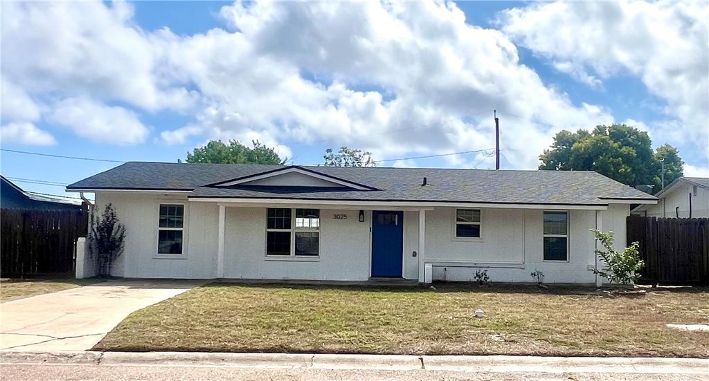 3025 Bimini Dr, Corpus Christi, TX 78418