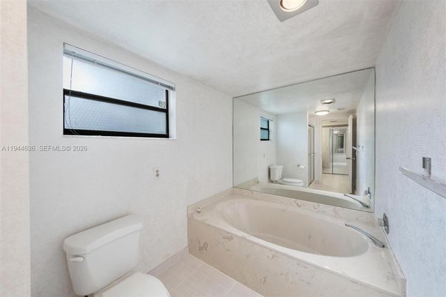 21877 Arriba Real, Boca Raton, FL 33433