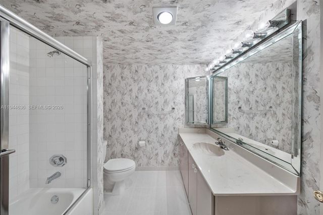 21877 Arriba Real, Boca Raton, FL 33433