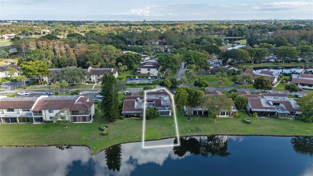 21877 Arriba Real, Boca Raton, FL 33433