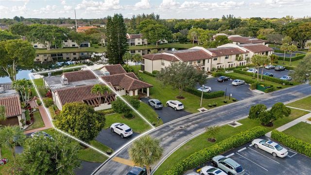 21877 Arriba Real, Boca Raton, FL 33433